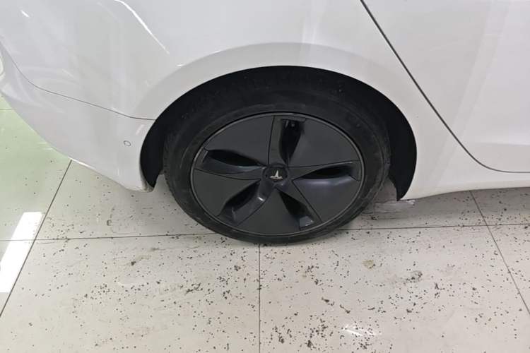 Used Tesla Model 3 2020 Refreshed Version Long-Range Rear-Wheel Drive Right Rear Wheel Hub