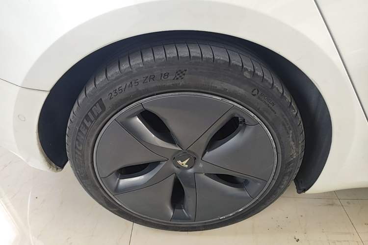 Used Tesla Model 3 2020 Refreshed Version Long-Range Rear-Wheel Drive Right Rear Wheel Hub