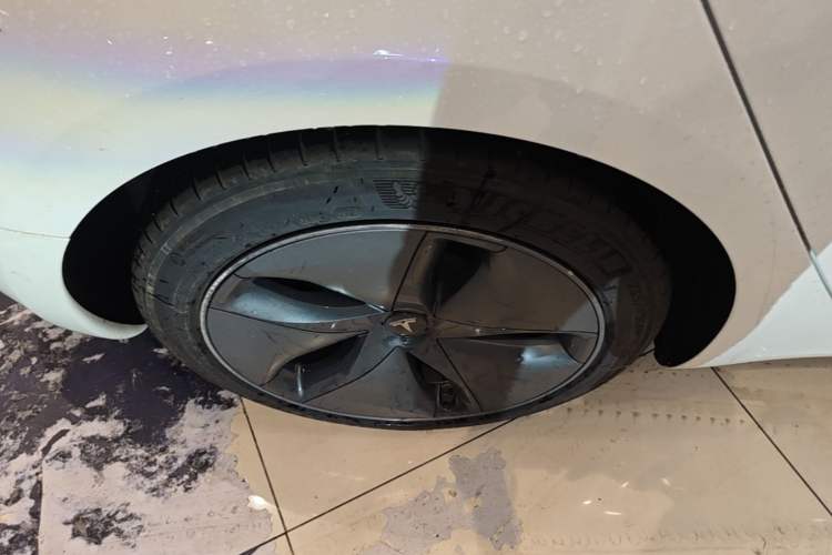 Used Tesla Model 3 2020 Refreshed Version Long-Range Rear-Wheel Drive Right Rear Wheel Hub