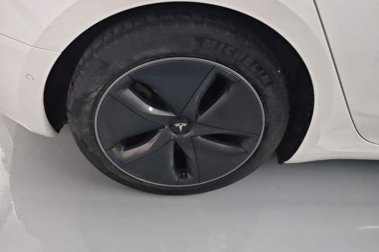 Used Tesla Model 3 2020 Standard Range Rear-Wheel Drive Upgraded Version Right Rear Wheel Hub