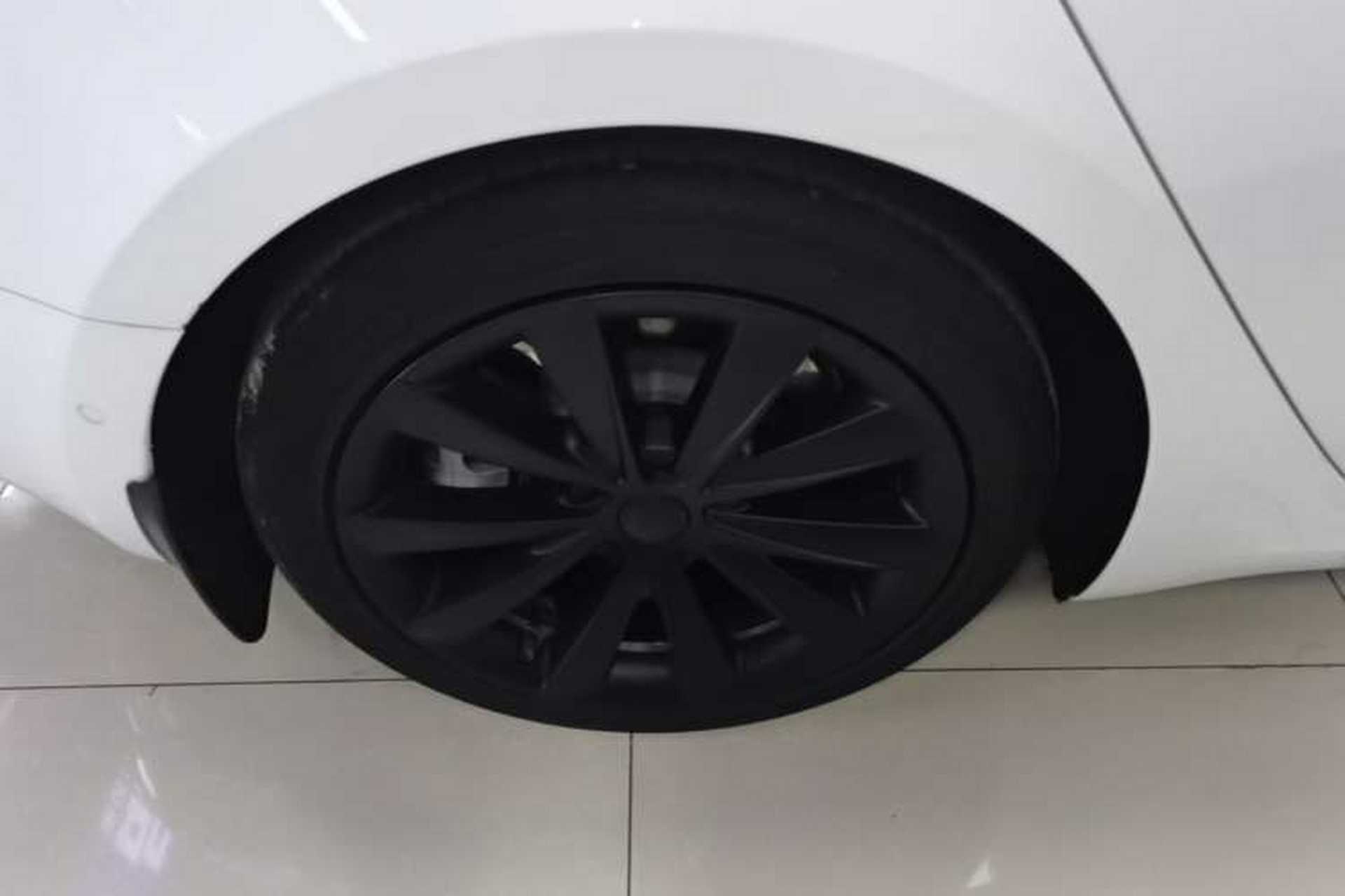 Used Tesla Model 3 2020 Standard Range Rear-Wheel Drive Upgraded Version Right Rear Wheel Hub