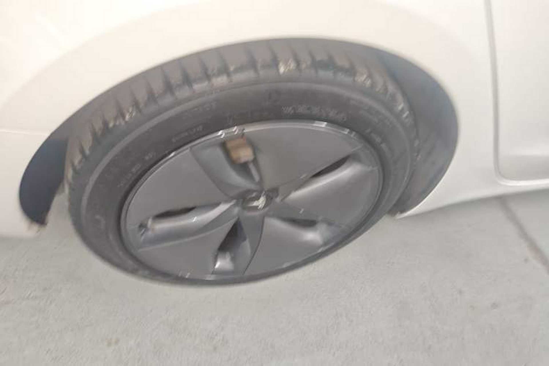 Used Tesla Model 3 2020 Standard Range Rear-Wheel Drive Upgraded Version Right Rear Wheel Hub