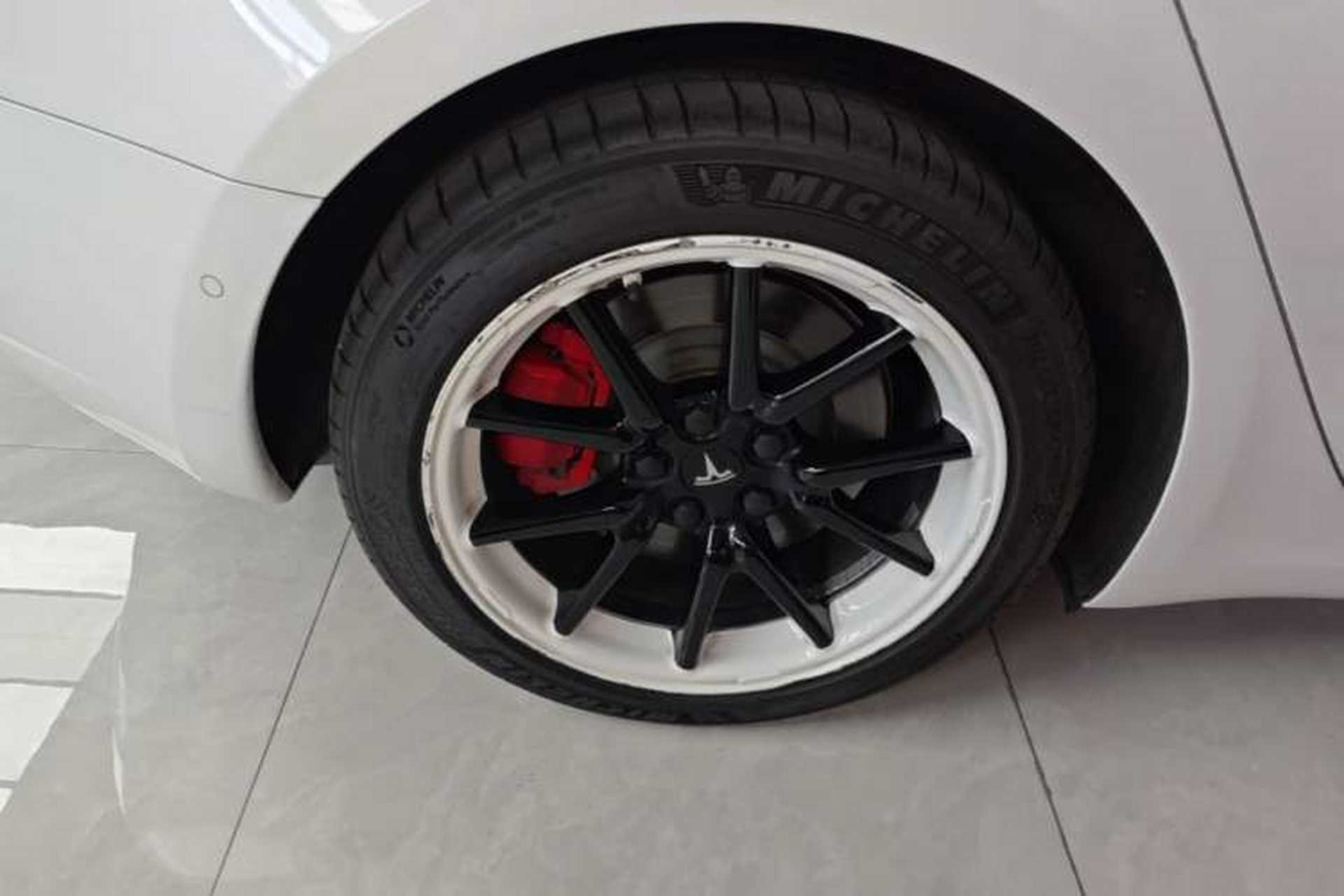 Used Tesla Model 3 2020 Standard Range Rear-Wheel Drive Upgraded Version Right Rear Wheel Hub