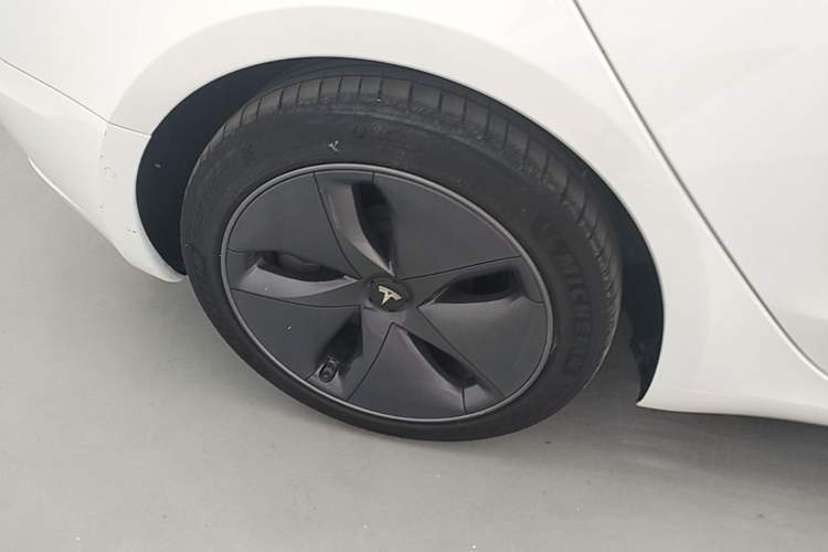 Used Tesla Model 3 2020 Refreshed Version Long-Range Rear-Wheel Drive Right Rear Wheel Hub