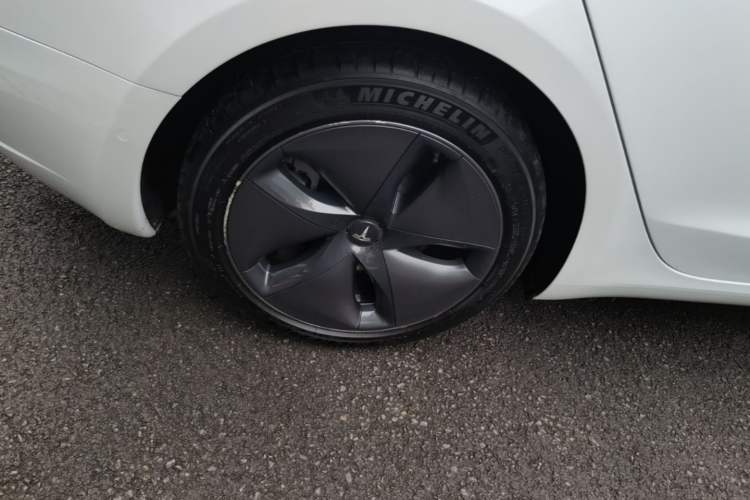 Used Tesla Model 3 2020 Standard Range Rear-Wheel Drive Upgraded Version Right Rear Wheel Hub