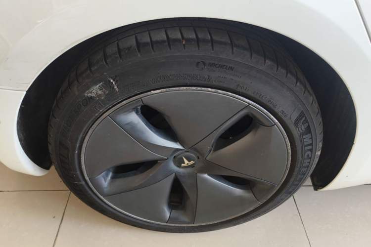Used Tesla Model 3 2020 Refreshed Version Long-Range Rear-Wheel Drive Right Rear Wheel Hub