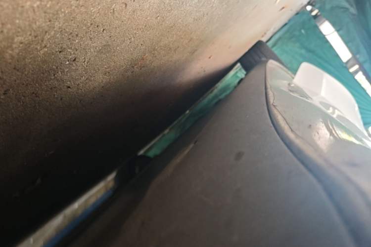 Used Tesla Model 3 2020 Refreshed Version Long-Range Rear-Wheel Drive Right Side Sill