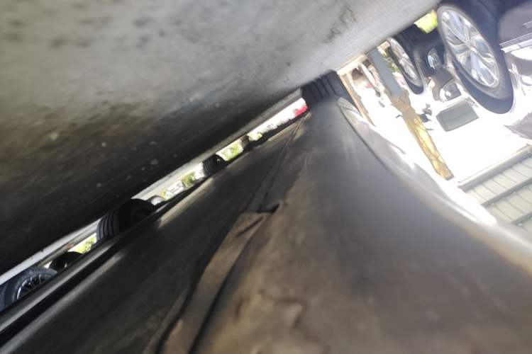 Used Tesla Model 3 2020 Revised Version Standard Range Rear-Wheel Drive – Upgraded Edition Right Side Sill