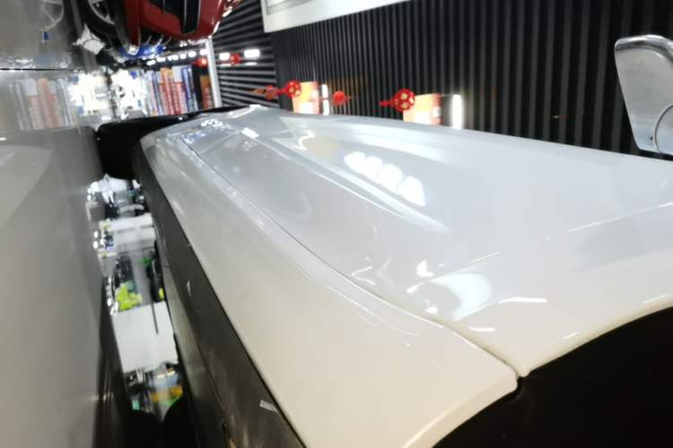 Used Tesla Model 3 2020 Standard Range Rear-Wheel Drive Upgraded Version Right Side Sill