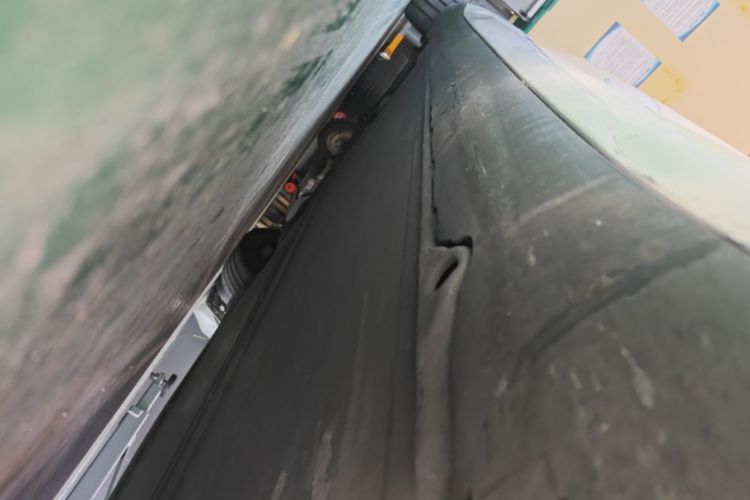 Used Tesla Model 3 2020 Standard Range Rear-Wheel Drive Upgraded Version Right Side Sill