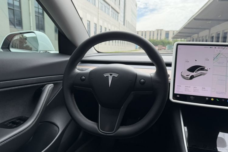 Used Tesla Model 3 2020 Revised Version Standard Range Rear-Wheel Drive – Upgraded Edition Steering Wheel