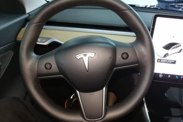 Used Tesla Model 3 2020 Standard Range Rear-Wheel Drive Upgraded Version Steering Wheel