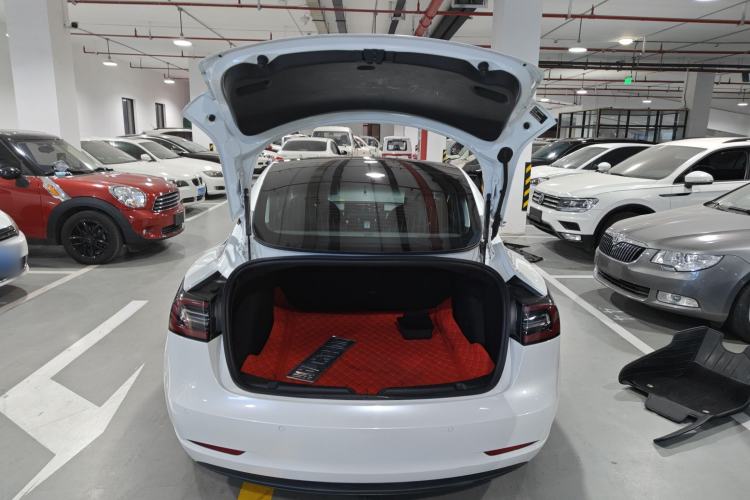 Used Tesla Model 3 2020 Long-Range Rear-Wheel-Drive Version Trunk