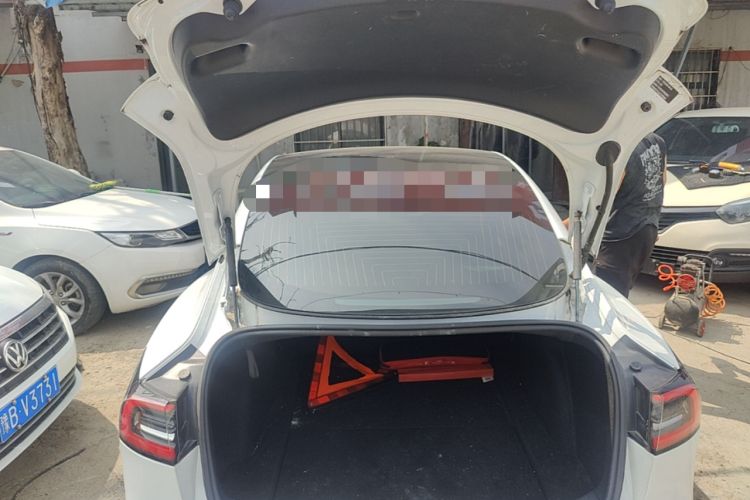 Used Tesla Model 3 2020 Revised Version Standard Range Rear-Wheel Drive – Upgraded Edition Trunk