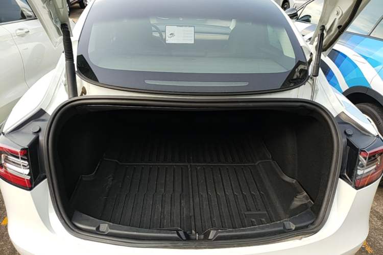 Used Tesla Model 3 2020 Refreshed Version Long-Range Rear-Wheel Drive Trunk
