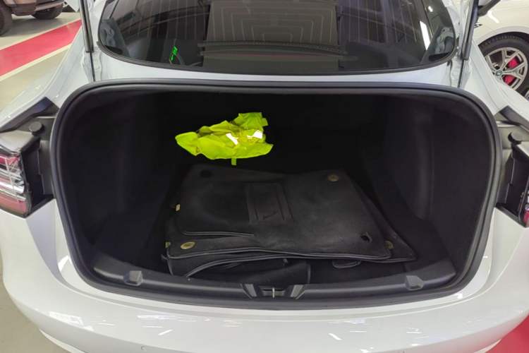 Used Tesla Model 3 2020 Standard Range Rear-Wheel Drive Upgraded Version Trunk