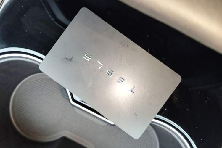 Used Tesla Model 3 2020 Refreshed Version Long-Range Rear-Wheel Drive Vehicle Key