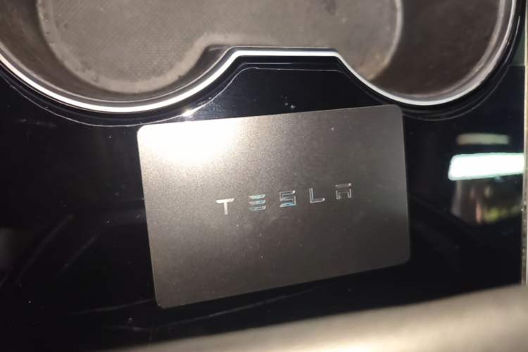 Used Tesla Model 3 2020 Refreshed Version Long-Range Rear-Wheel Drive Vehicle Key