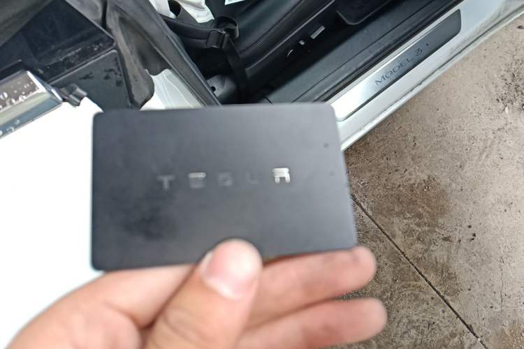 Used Tesla Model 3 2020 Standard Range Rear-Wheel Drive Upgraded Version Vehicle Key