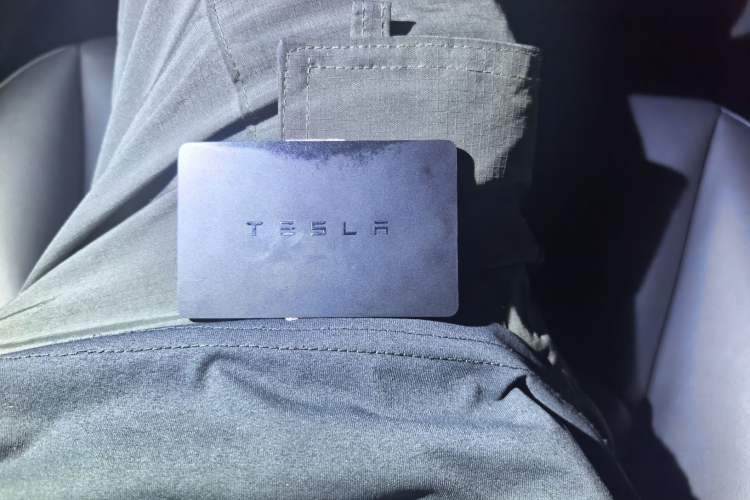 Used Tesla Model 3 2020 Revised Version Standard Range Rear-Wheel Drive – Upgraded Edition Vehicle Key