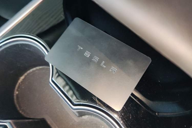 Used Tesla Model 3 2020 Refreshed Version Long-Range Rear-Wheel Drive Vehicle Key