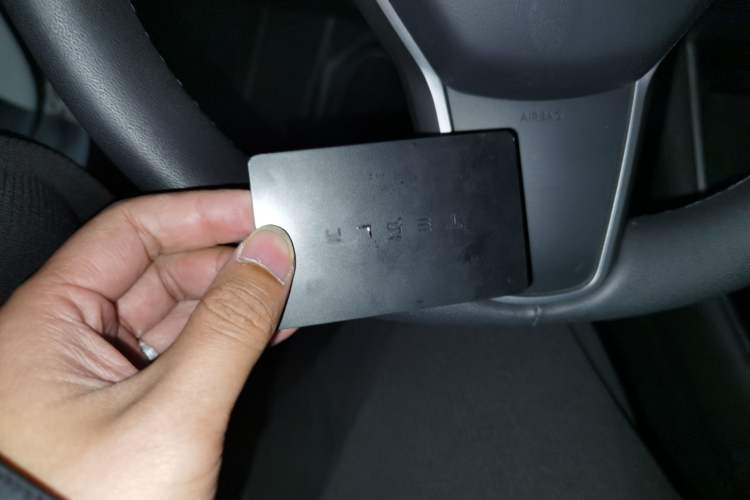 Used Tesla Model 3 2020 Refreshed Version Long-Range Rear-Wheel Drive Vehicle Key