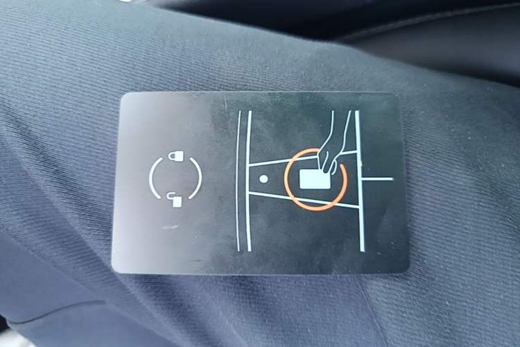 Used Tesla Model 3 2020 Standard Range Rear-Wheel Drive Upgraded Version Vehicle Key