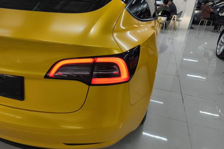 Used Tesla Model 3 2020 Revised Version Standard Range Rear-Wheel Drive – Upgraded Edition Exterior 6