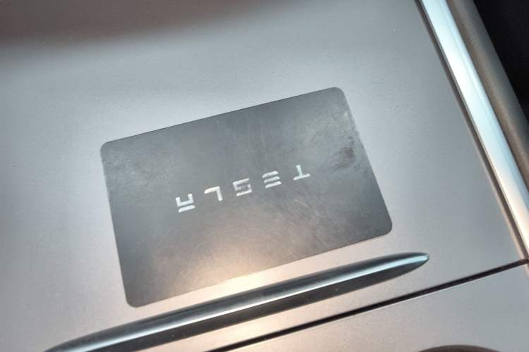 Used Tesla Model 3 2020 Revised Version Standard Range Rear-Wheel Drive – Upgraded Edition Interior 1