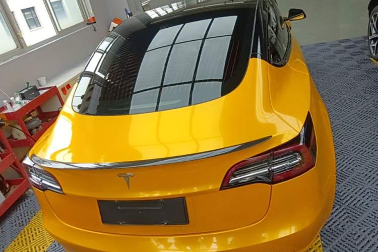 Used Tesla Model 3 2020 Revised Version Standard Range Rear-Wheel Drive – Upgraded Edition Right Rear Taillight