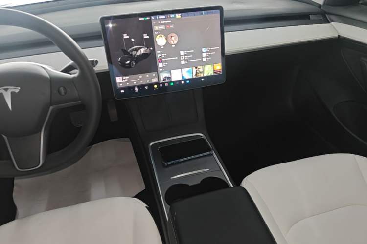 Used Tesla Model 3 2021 Revised Version Standard Range Rear-Wheel Drive Upgraded Edition 3D1 Audio And AC Panel