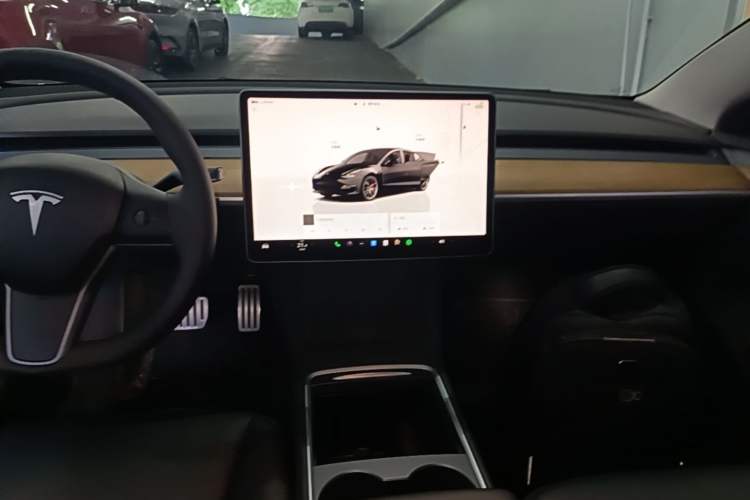 Used Tesla Model 3 2021 Revised Version II – Performance High-Performance All-Wheel-Drive Edition Audio And AC Panel