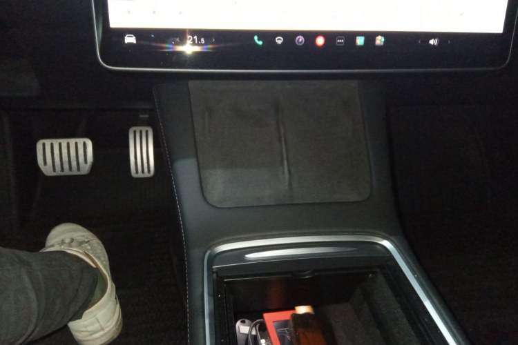 Used Tesla Model 3 2021 Standard Range Rear-Wheel Drive Upgraded Version 3D6 Audio And AC Panel