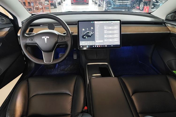 Used Tesla Model 3 2021 Revised Version Standard Range Rear-Wheel Drive Upgraded Edition 3D1 Center Console