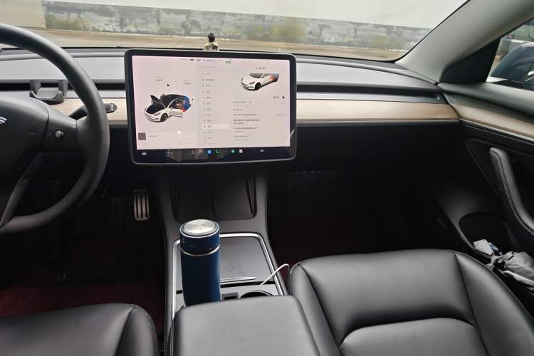 Used Tesla Model 3 2021 Revised Version Standard Range Rear-Wheel Drive Upgraded Edition 3D1 Center Console