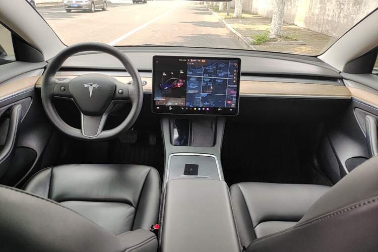 Used Tesla Model 3 2021 Revised Version Standard Range Rear-Wheel Drive Upgraded Edition 3D1 Center Console