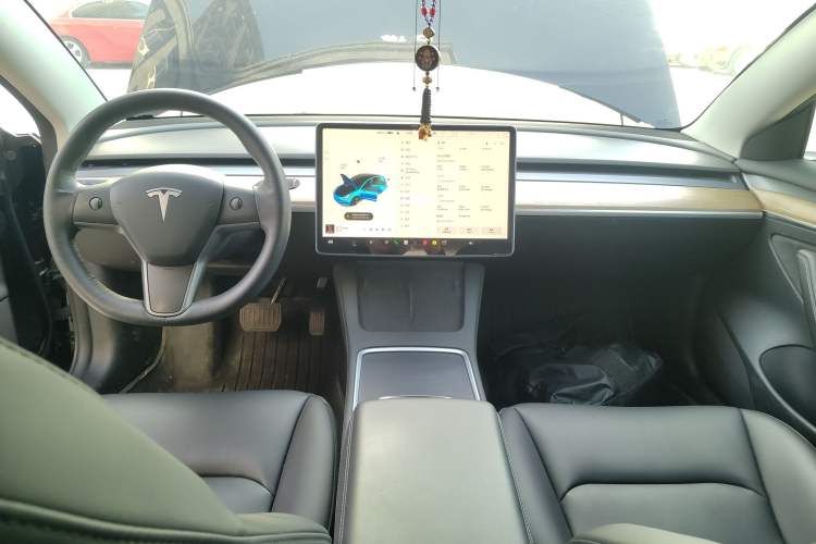 Used Tesla Model 3 2021 Standard Range Rear-Wheel Drive Upgraded Version 3D6 Center Console