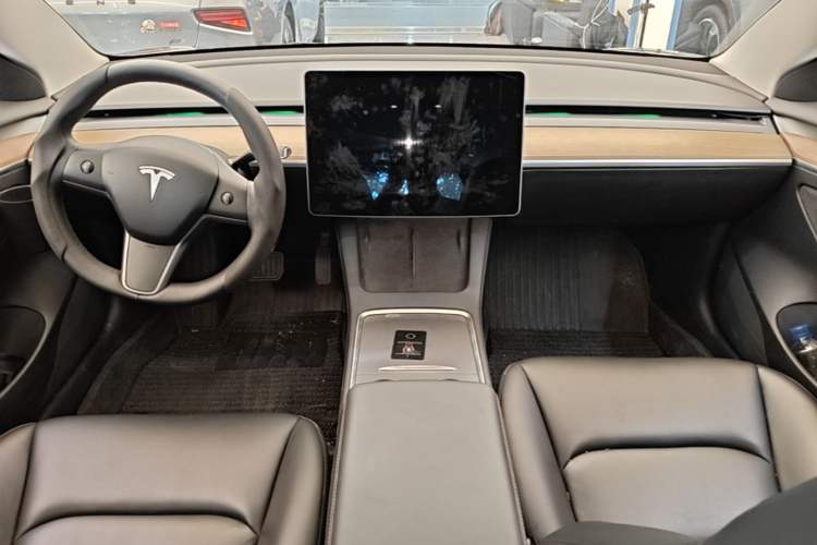 Used Tesla Model 3 2021 Standard Range Rear-Wheel Drive Upgraded Version 3D6 Center Console