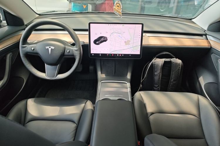 Used Tesla Model 3 2021 Standard Range Rear-Wheel Drive Upgraded Version 3D6 Center Console