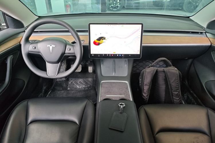 Used Tesla Model 3 2021 Standard Range Rear-Wheel Drive Upgraded Version 3D6 Center Console