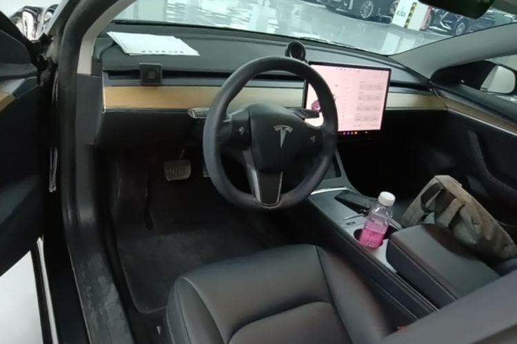 Used Tesla Model 3 2021 Standard Range Rear-Drive Upgraded Version Center Console