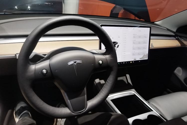 Used Tesla Model 3 2021 Standard Range Rear-Drive Upgraded Version Center Console