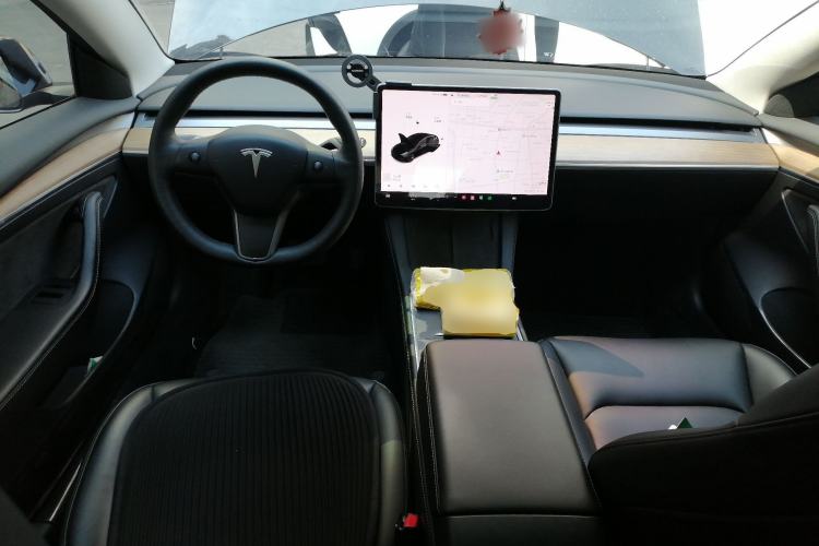 Used Tesla Model 3 2021 Standard Range Rear-Wheel Drive Upgraded Version 3D6 Center Console