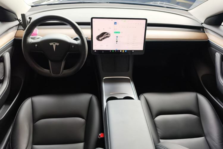 Used Tesla Model 3 2021 Standard Range Rear-Wheel Drive Upgraded Version 3D6 Center Console