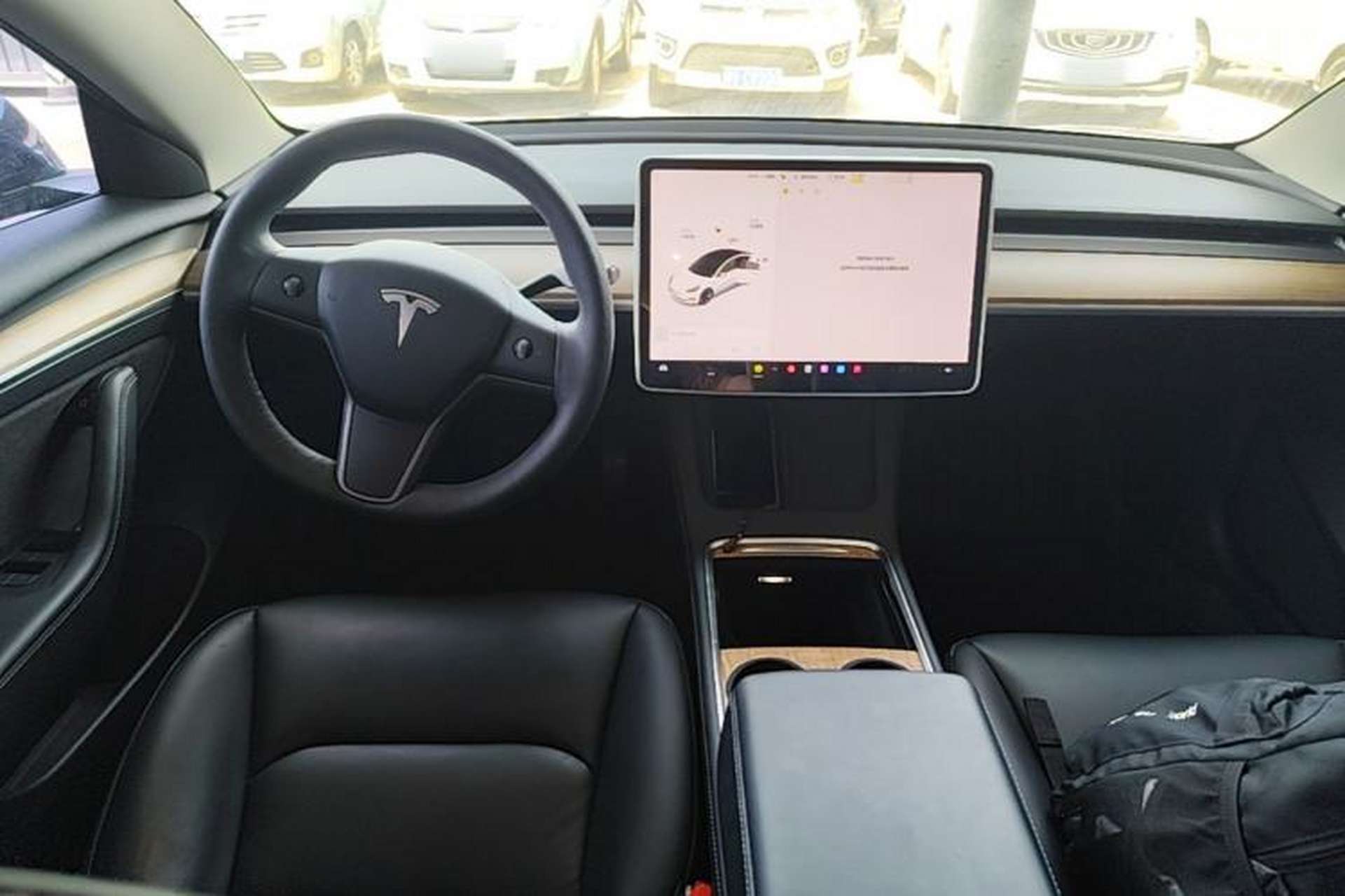 Used Tesla Model 3 2021 Standard Range Rear-Wheel Drive Upgraded Version 3D6 Center Console