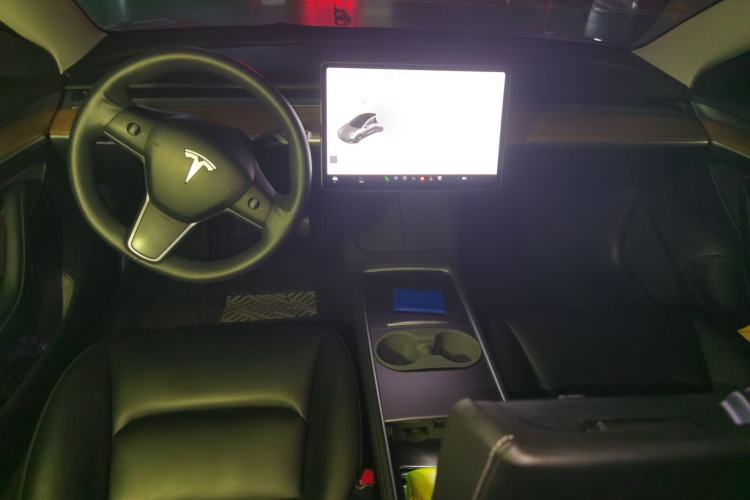 Used Tesla Model 3 2021 Standard Range Rear-Wheel Drive Upgraded Version 3D6 Center Console