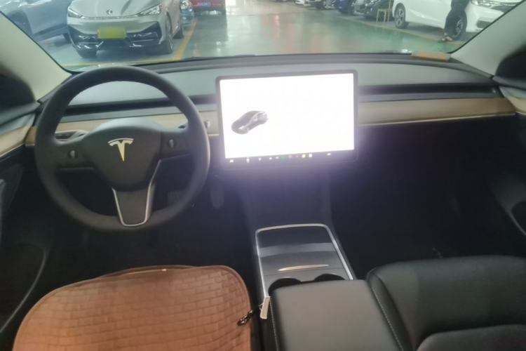 Used Tesla Model 3 2021 Standard Range Rear-Wheel Drive Upgraded Version 3D6 Center Console