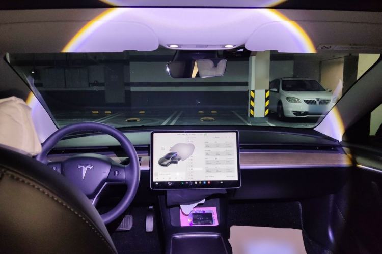 Used Tesla Model 3 2021 Standard Range Rear-Wheel Drive Upgraded Version 3D6 Center Console