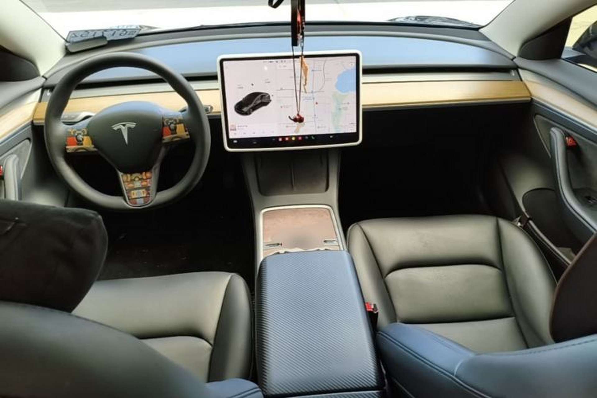 Used Tesla Model 3 2021 Revised Version Standard Range Rear-Wheel Drive Upgraded Edition 3D1 Center Console