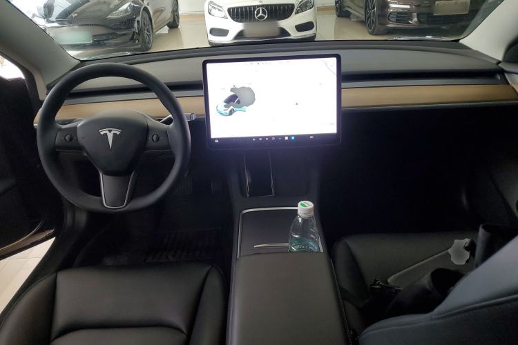 Used Tesla Model 3 2021 Standard Range Rear-Drive Upgraded Version Center Console